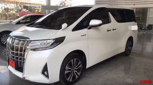 Toyota Alphard X Hybrid 2018